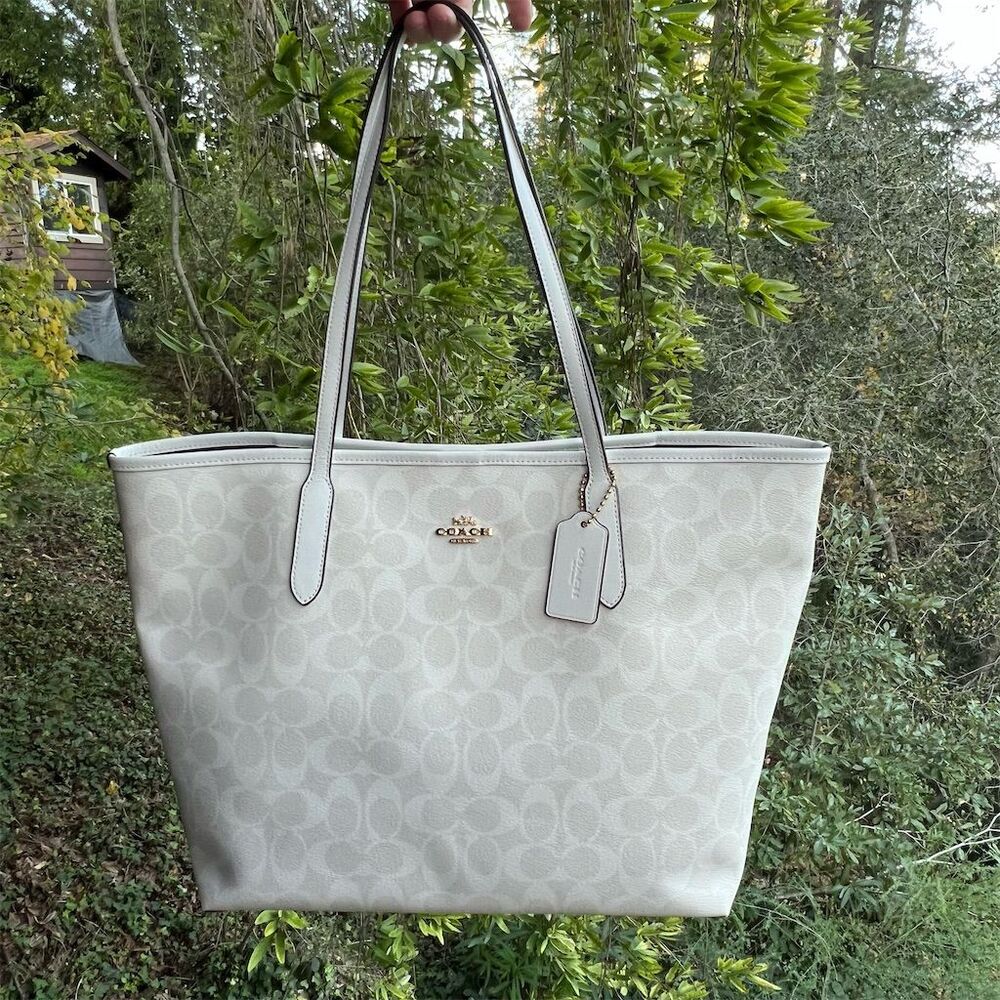COACH City Tote Women's Chalk/Glacier White Signature Canvas Bag 5696 NWT